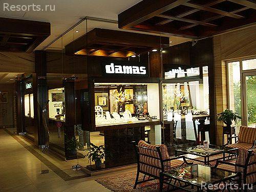 Al Hamra Fort Hotel & Beach Resort 10